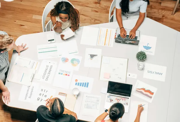 How to leverage data analytics for strategic decision-making